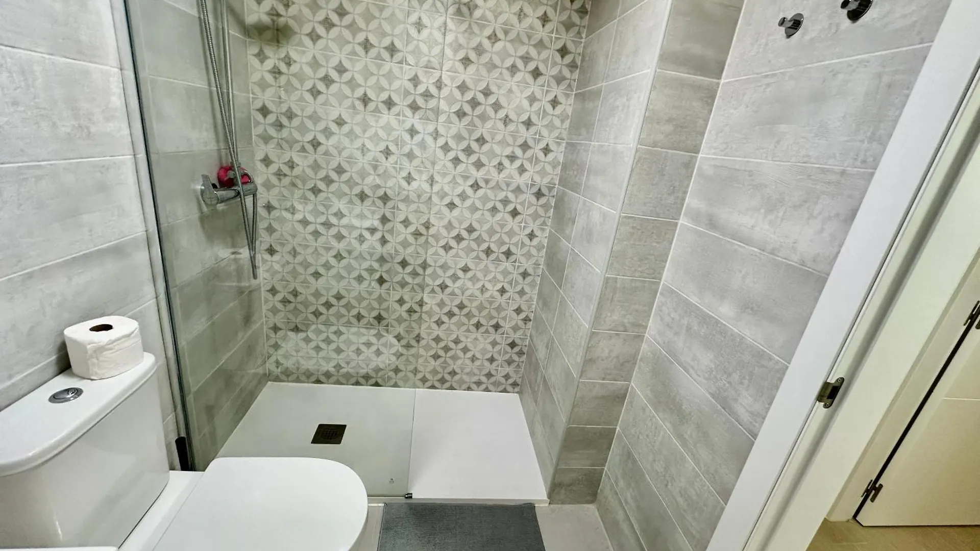 Ayre Homes 3 埃斯特波纳